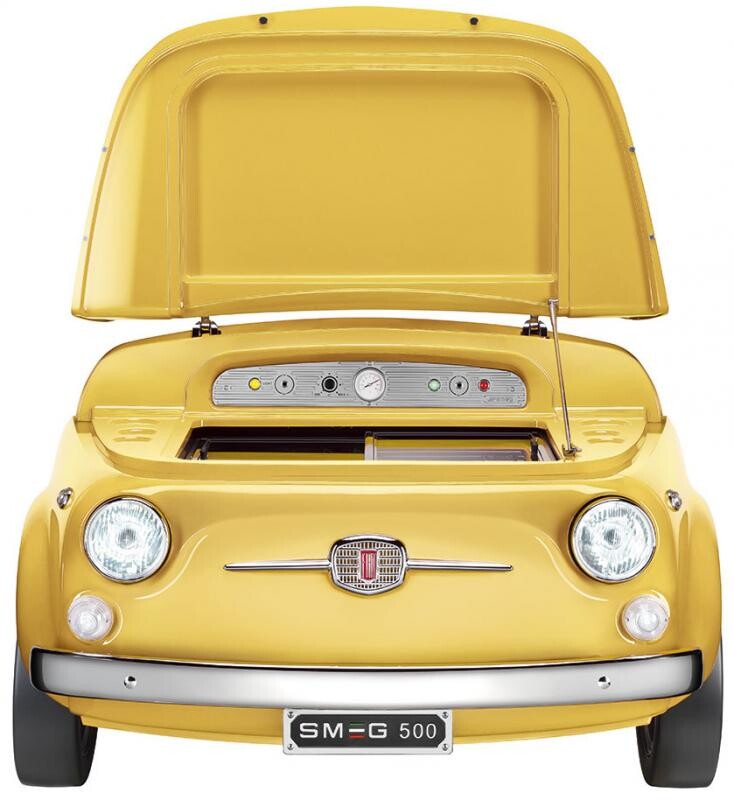 SMEG, chladicí vitrína-minibar Fiat 500 Retro, 87x128 cm, kapacita 109 l, žlutá SMEG500G