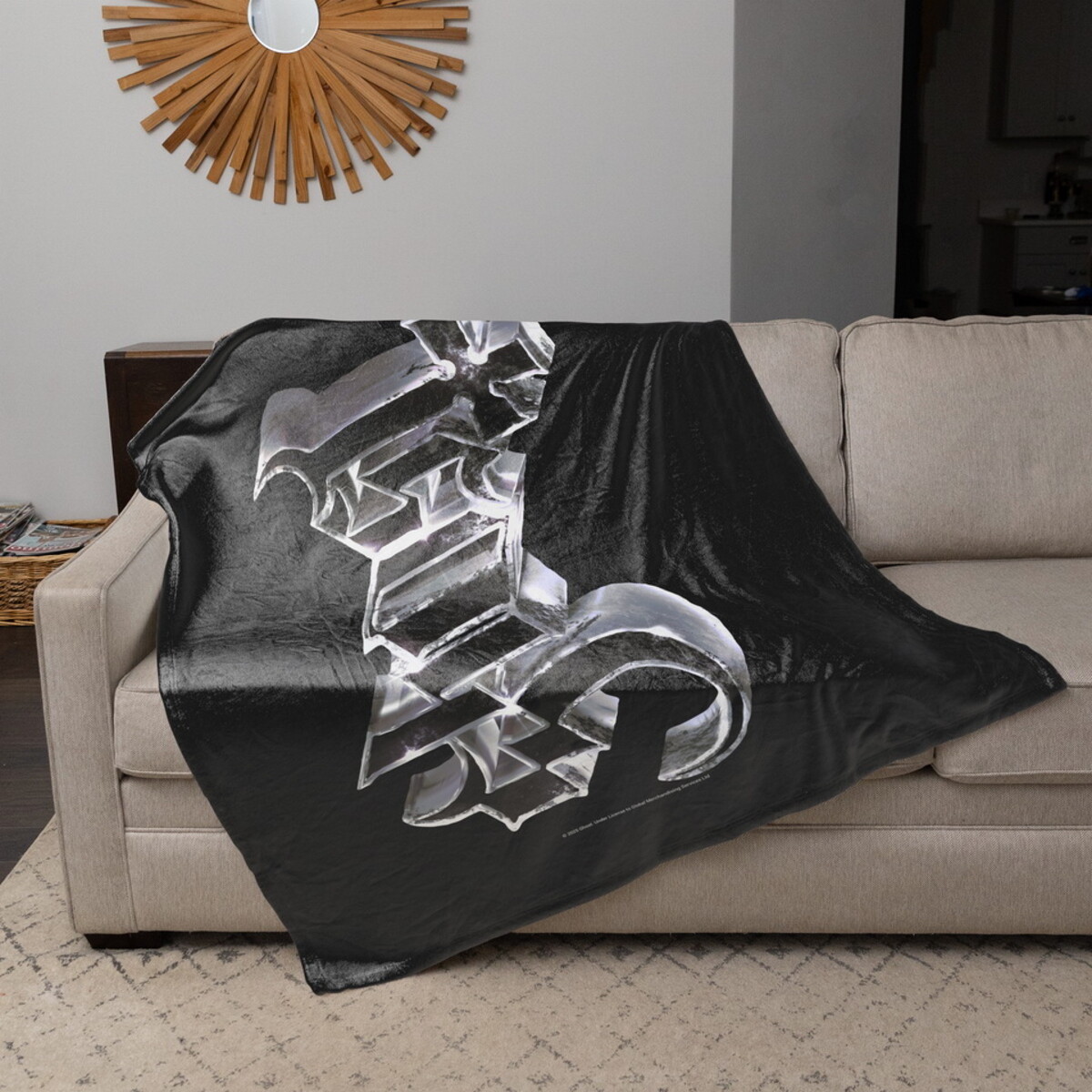 deka Ghost - Chrome Logo