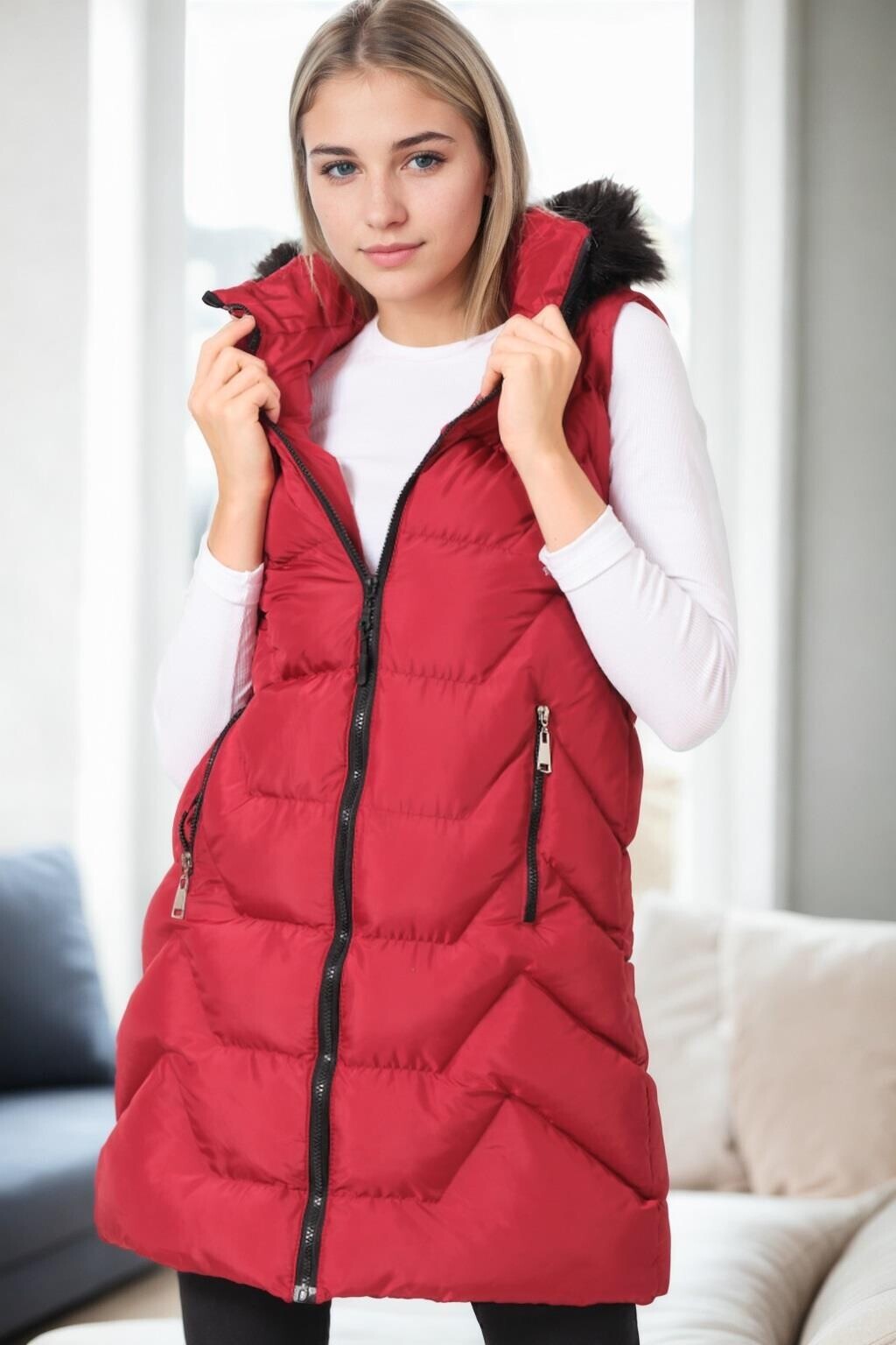 Z9761 DEWBERRY WOMEN'S VEST-BURGUNDY