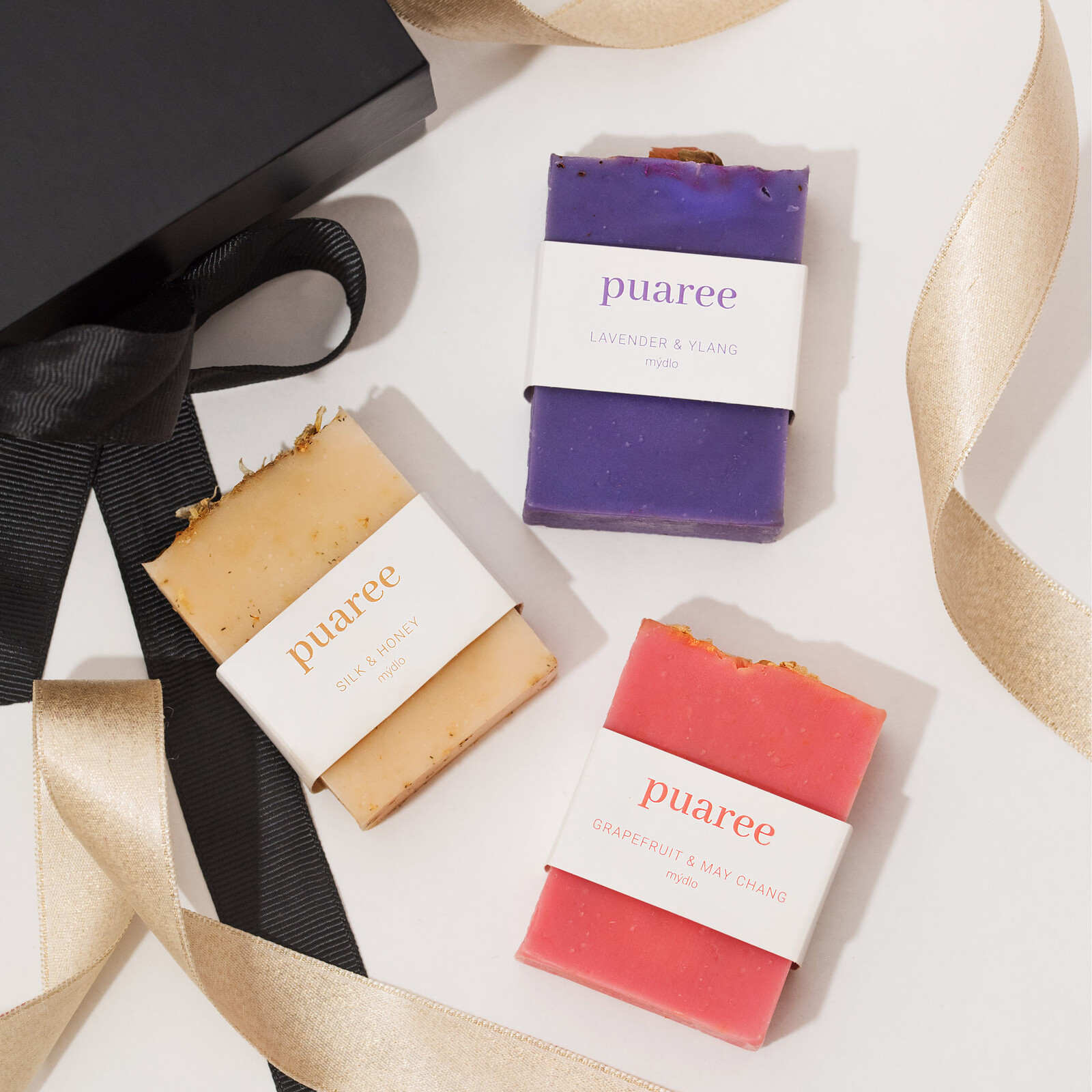 Puaree | Vánoční balíček mýdel Výběr druhého mýdla: Lavender & Ylang, Výběr mýdla: Grapefruit & May Chang, Výběr třetího mýdla: Grapefruit & May Chang