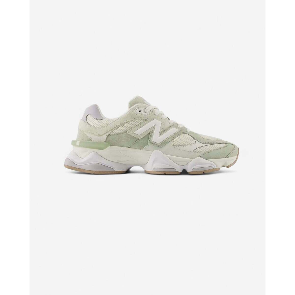 New Balance  9060 Garter Snake Pearl Grey  Bílá