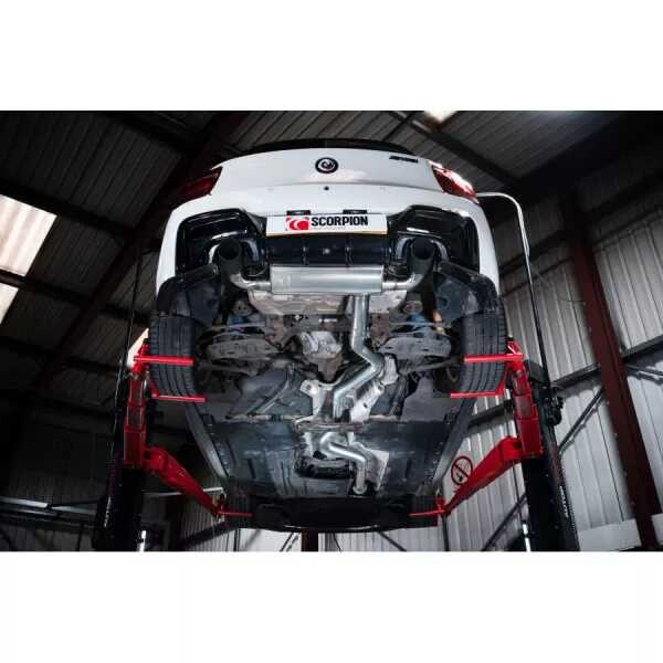 Náhrada zadního tlumiče výfuku BMW M135i (F20/F21) incl. xDrive (2012-2016) Scorpion Exhaust - keramické Daytona koncovky