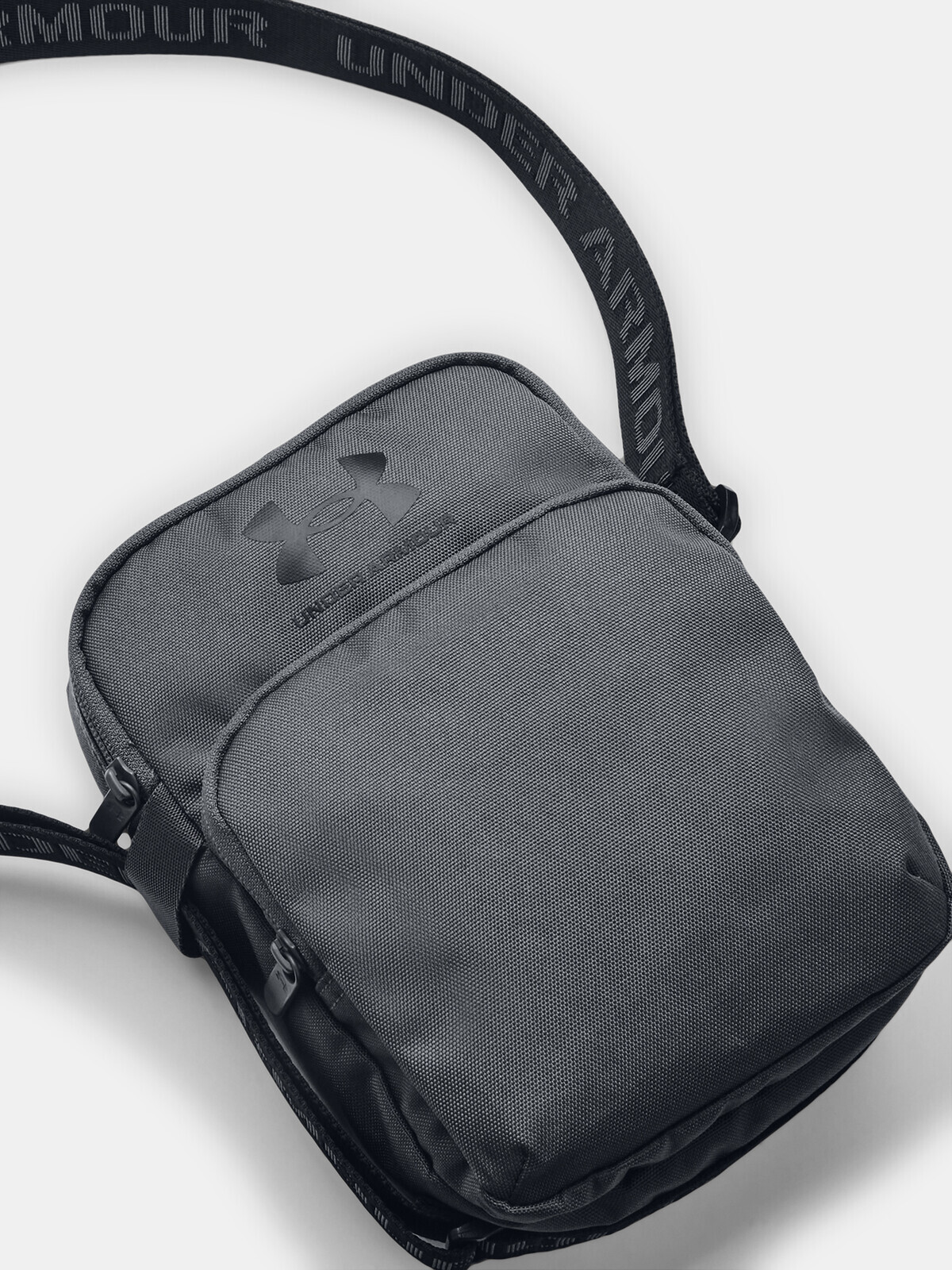 Taška přes rameno Under Armour Loudon Crossbody