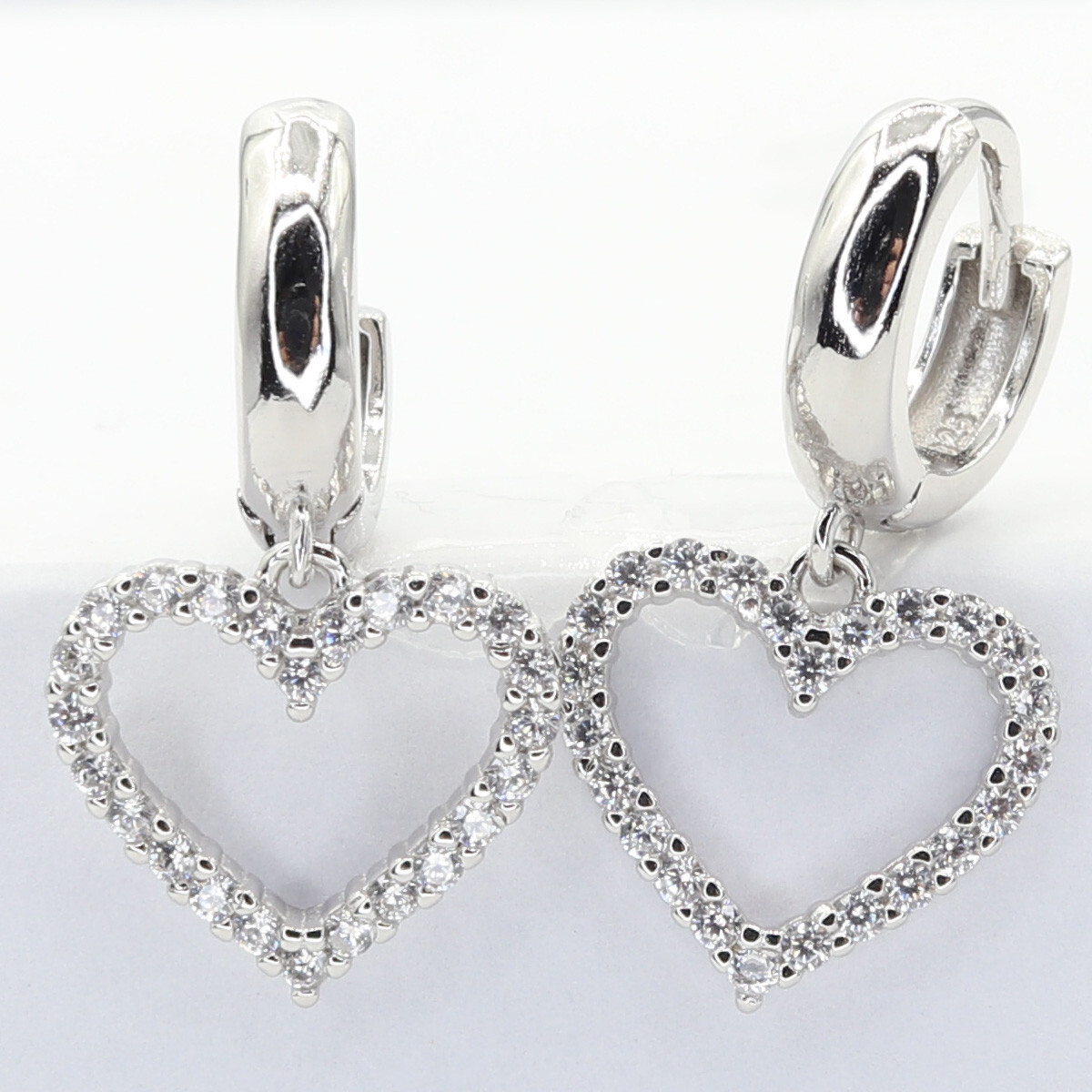 Stříbrné náušnice E4840RH