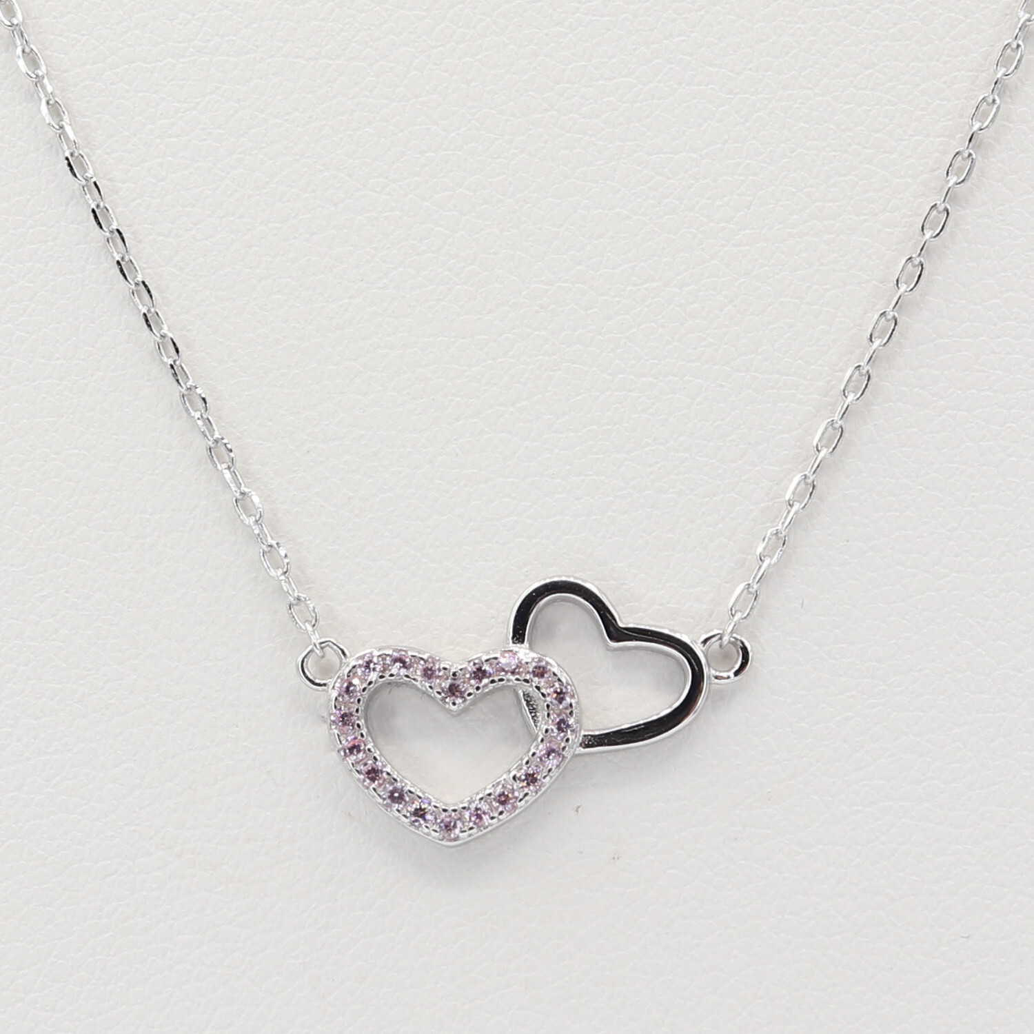 stříbrný náhrdelník B2120P