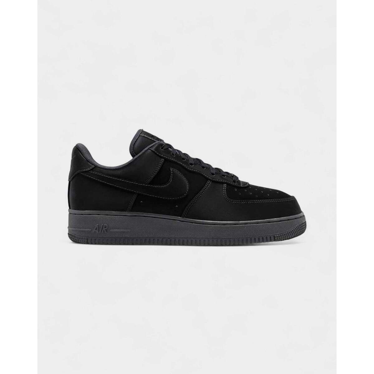 Nike  Air Force 1 '07 LV8 'Black Cat'  Černá