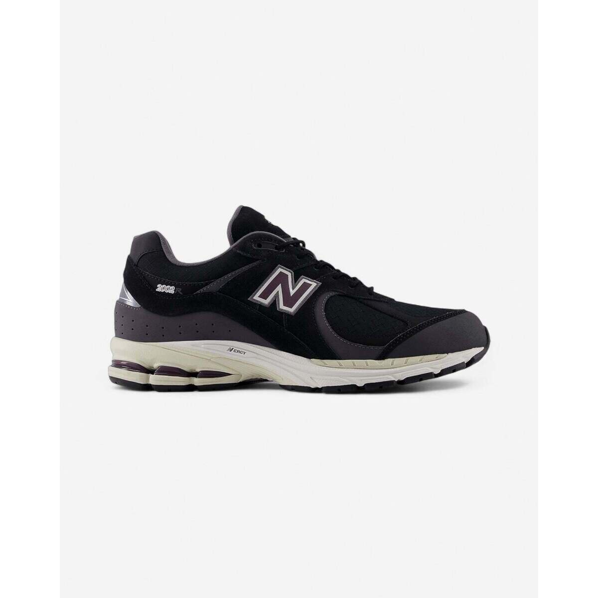 New Balance  2002R Gore-Tex Inkwell  Černá