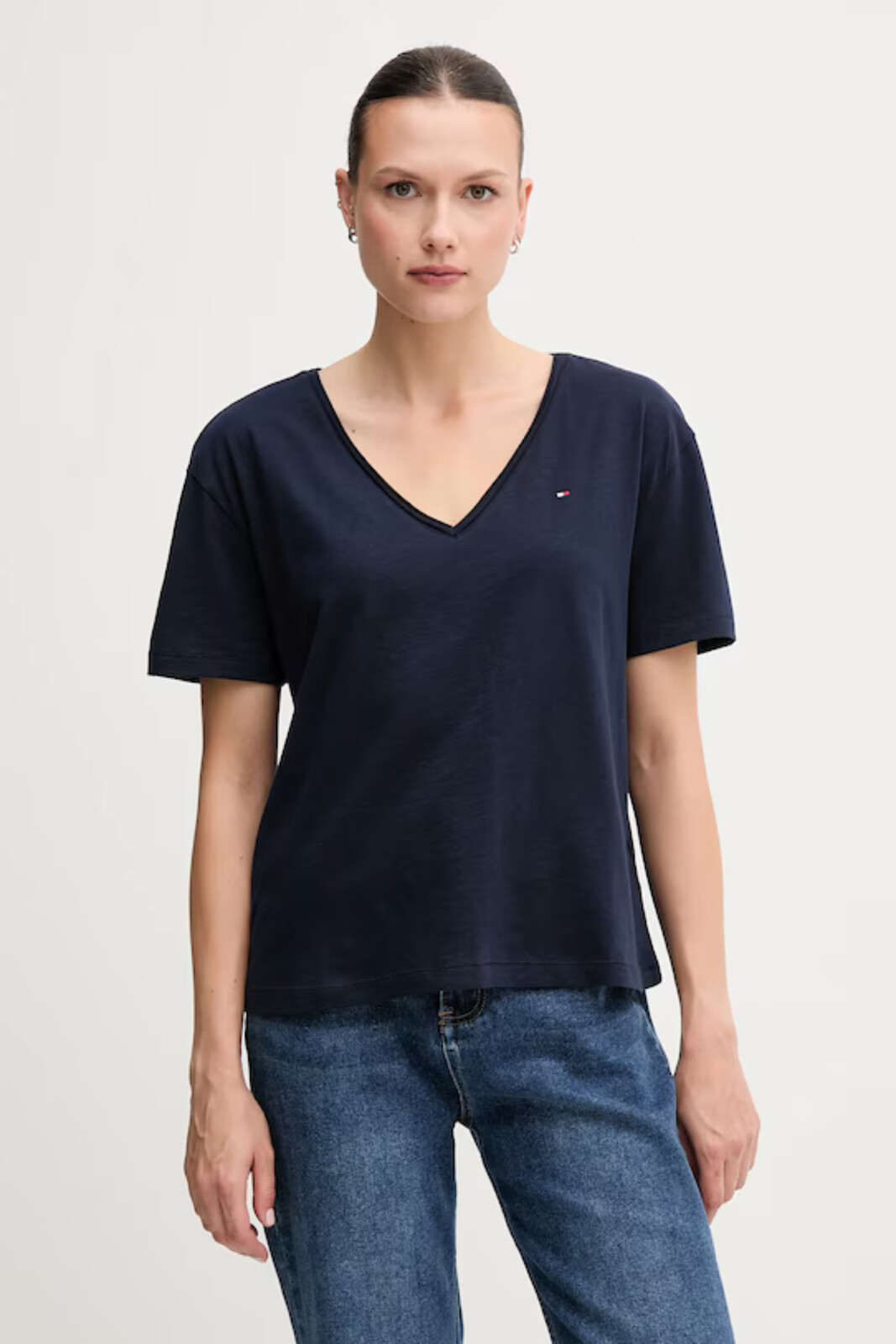 Tommy Hilfiger dámské basic triko WW0WW43901 XS