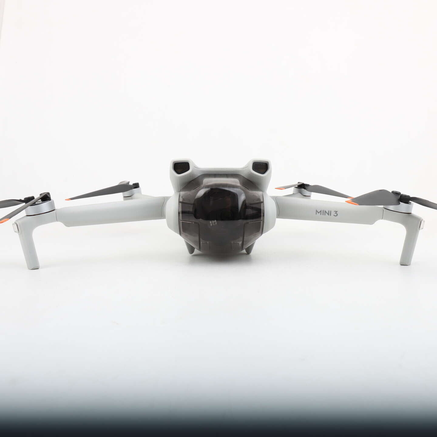 DJI kvadrokoptéra Mini 3 (DJI RC) + Fly More Kit bazar