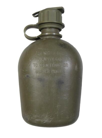 Čutora (polní láhev) holá US originál oliv s ventilem na masku Varianta: použitá