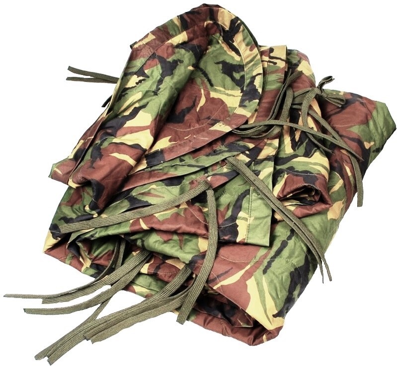 Vložka zateplená deka do ponča 225x156cm DPM Woodland Holandsko originál Stav: použitá