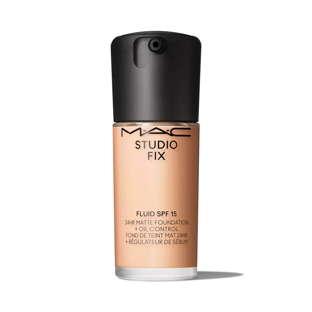 Matující make-up SPF 15 Studio Fix (Fluid) Mac Cosmetics / Odstín: C4.5 - 30 ml