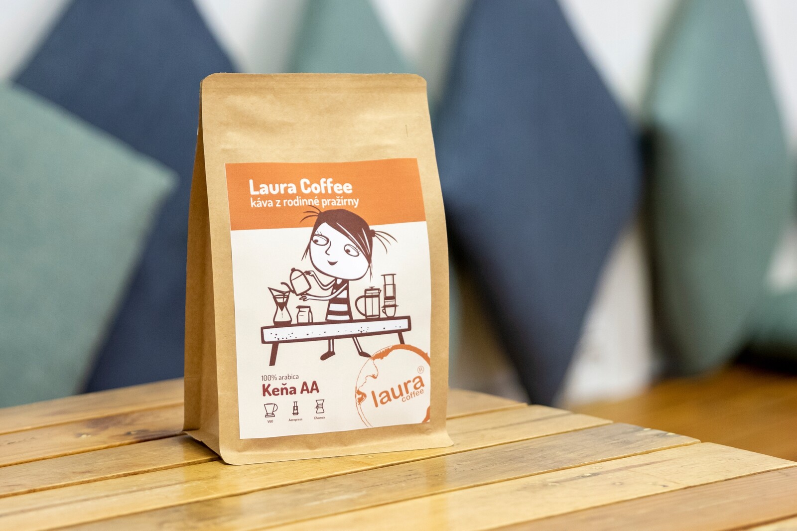 Laura Coffee Zrnková káva Laura 1kg