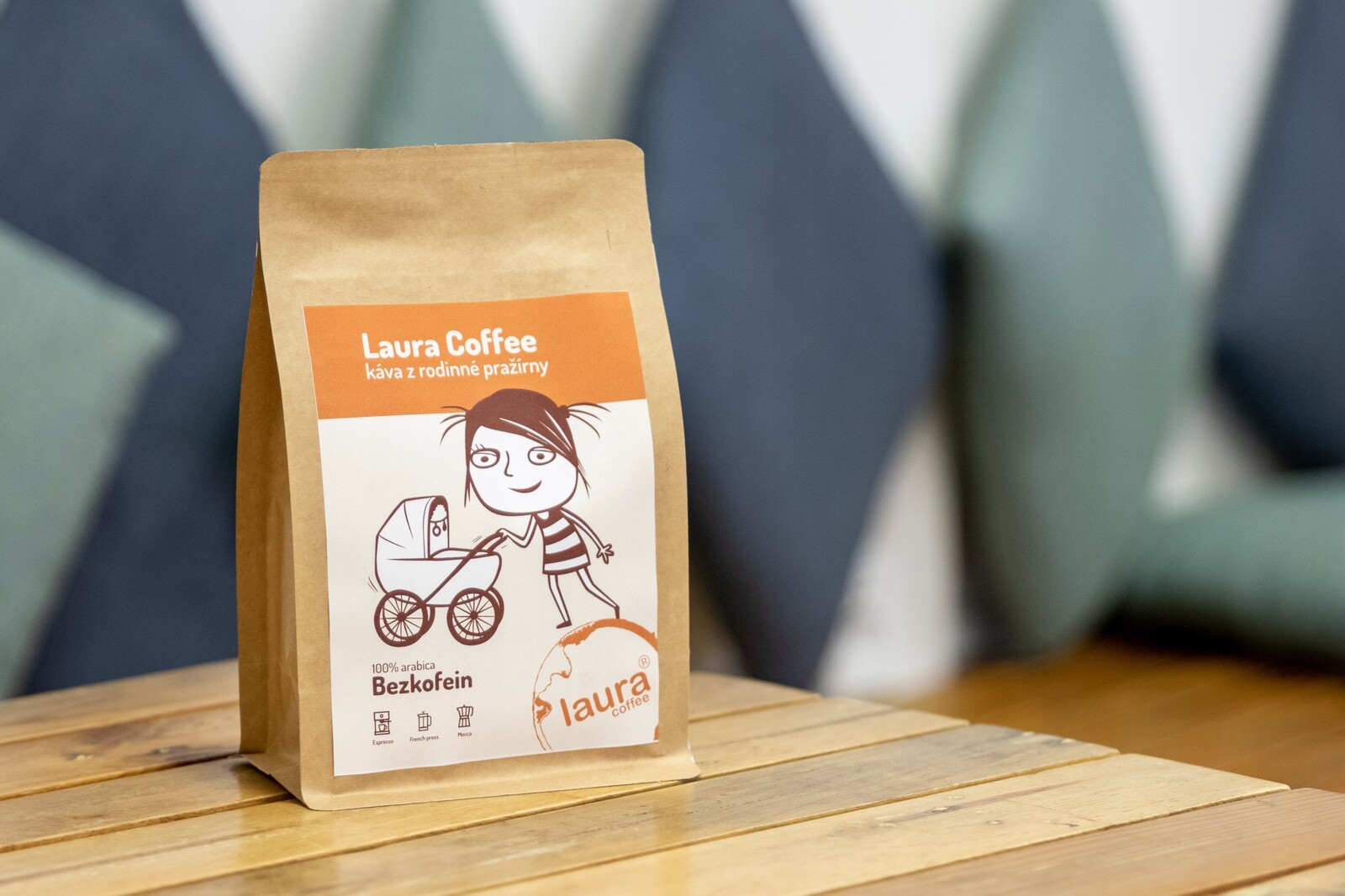 Laura Coffee Zrnková káva Bezkofein 1kg