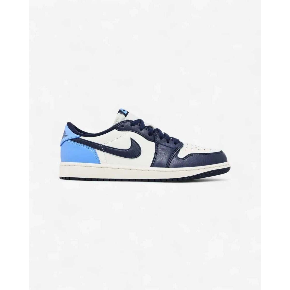 Puma  Jordan 1 Low OG Obsidian UNC  Modrá