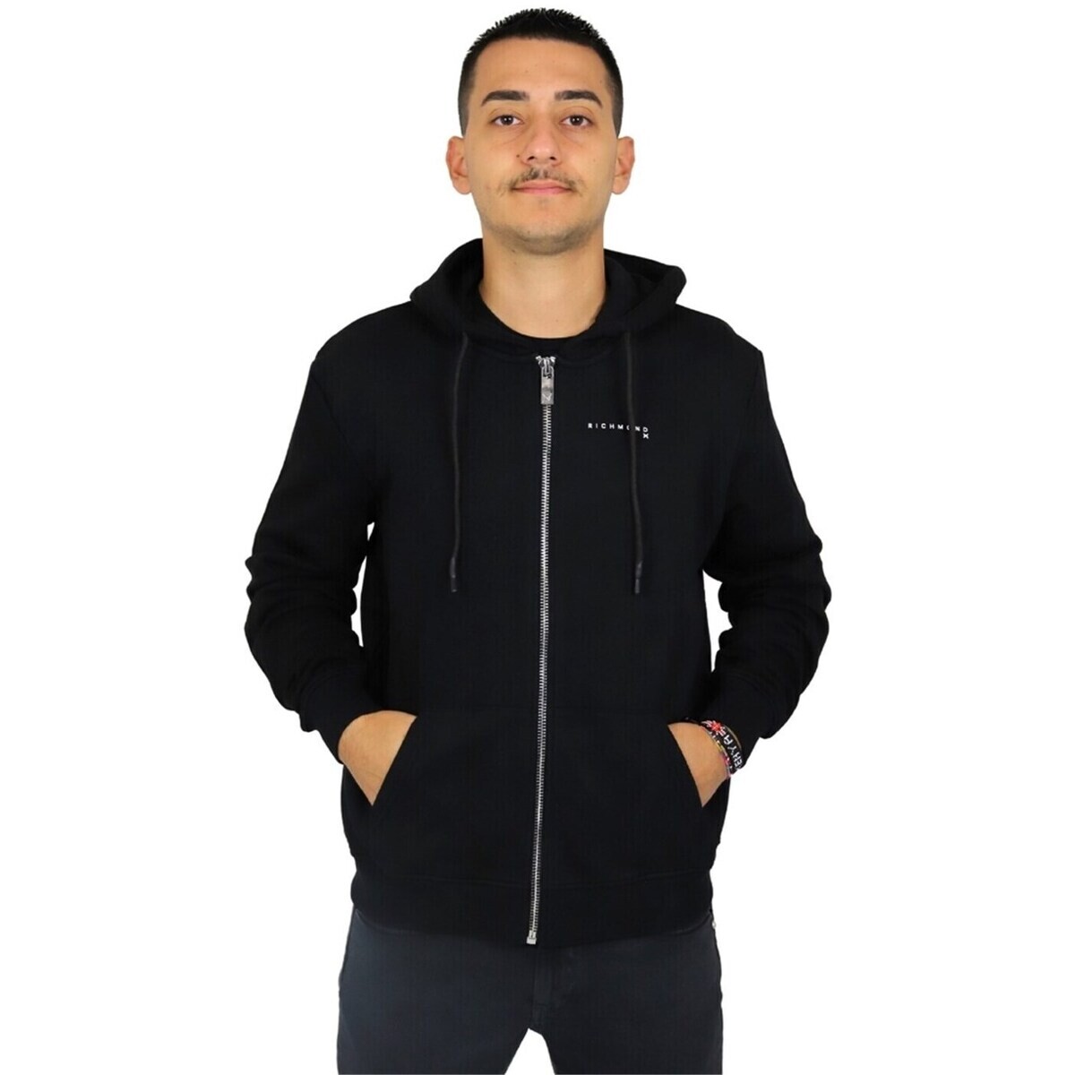 Richmond X  UM25008FE  Černá