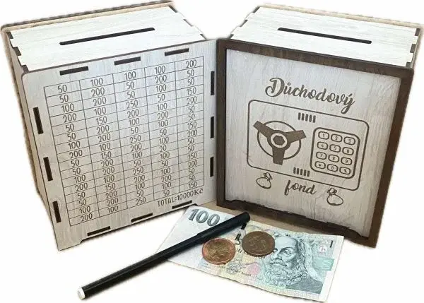 Dřevěná pokladnička - DŮCHODOVÝ FOND