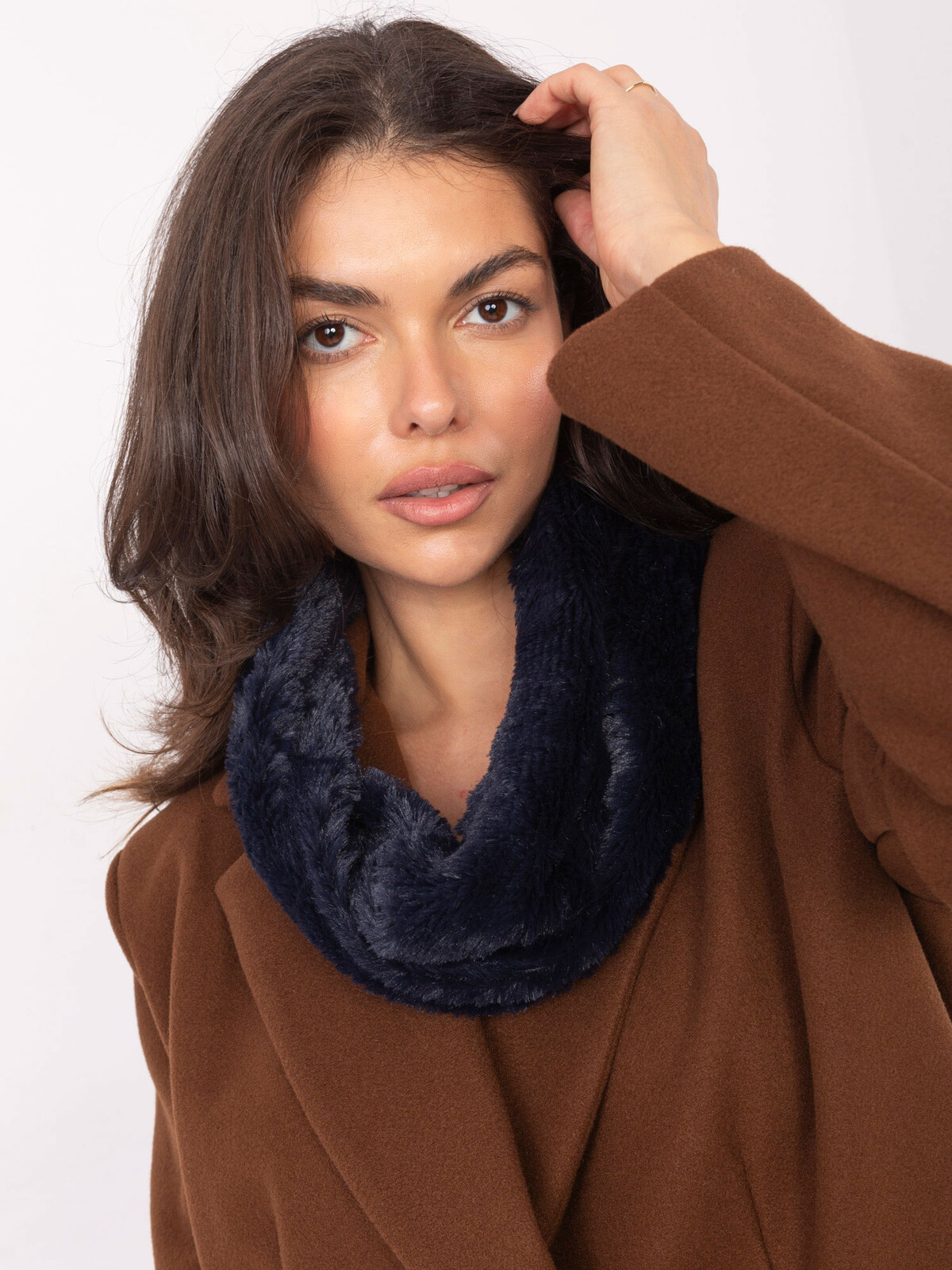 Námořnický modrý snood