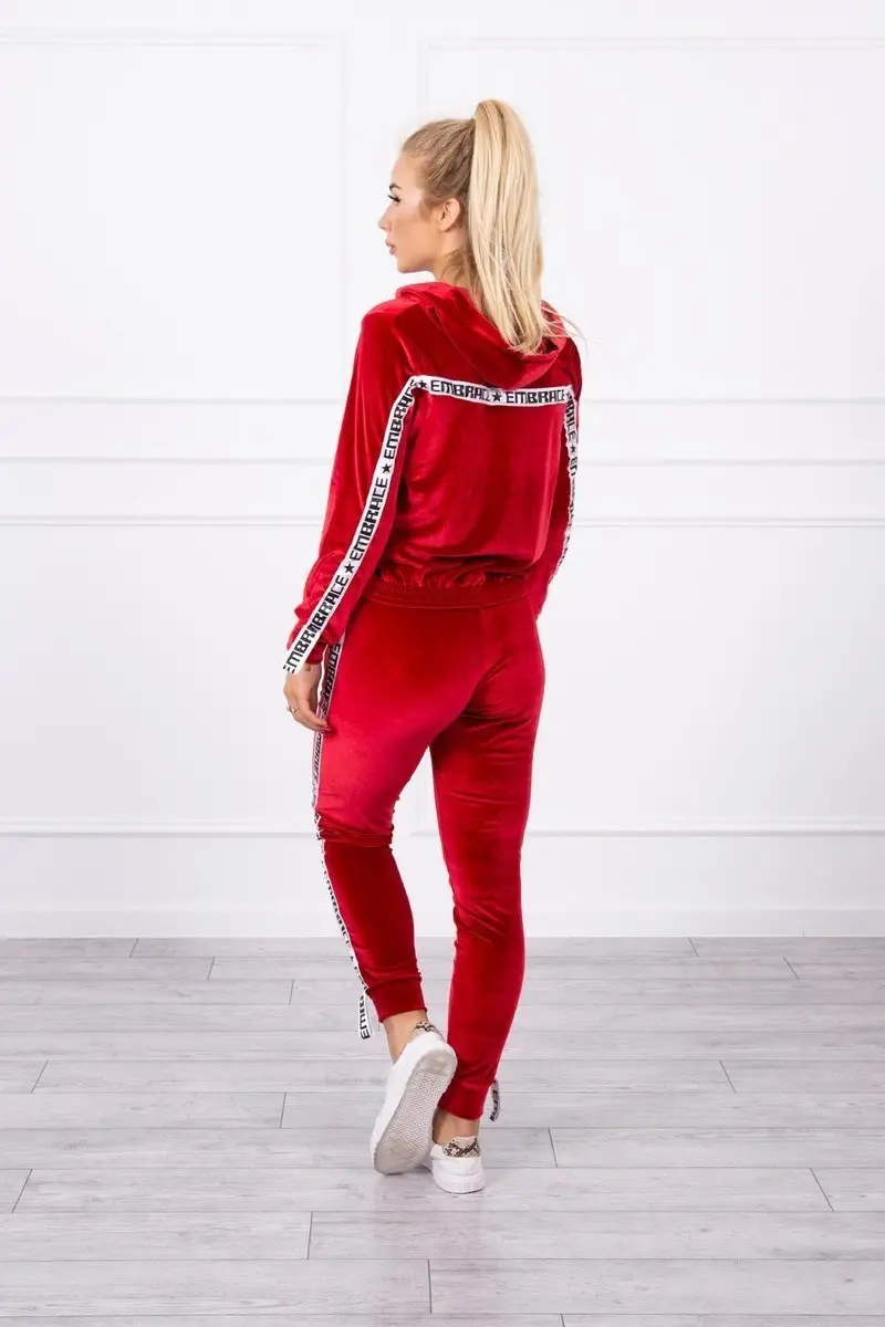 Kesi velurová souprava s ozdobnými pásky červená