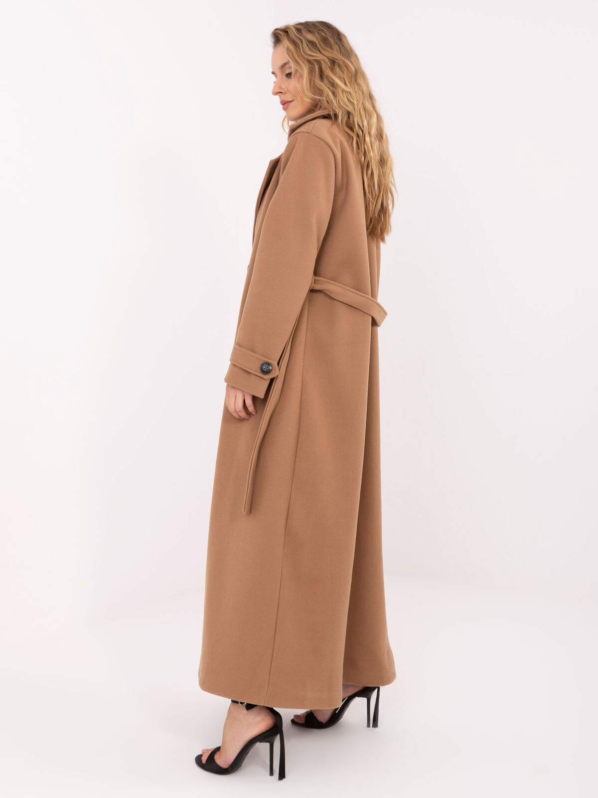 Dlouhý velbloud kabát