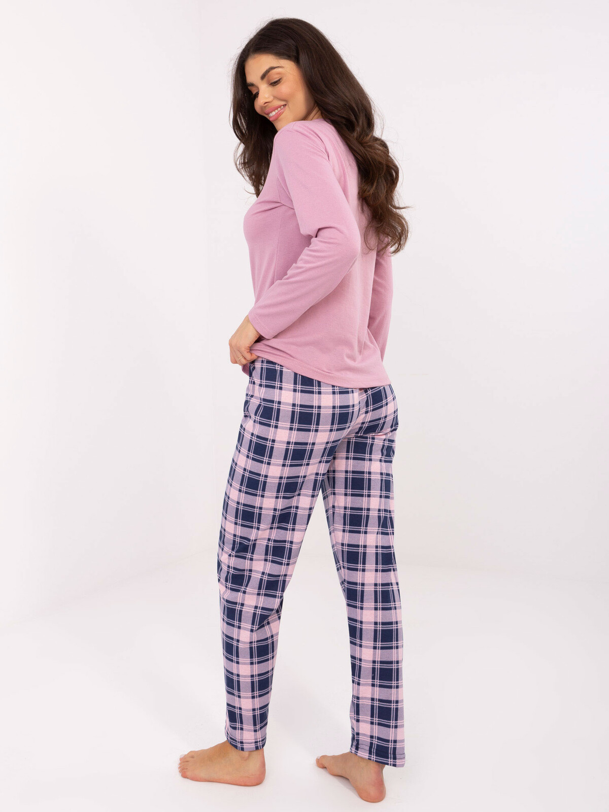 Dámské pyžamo v tmavě růžové barvě