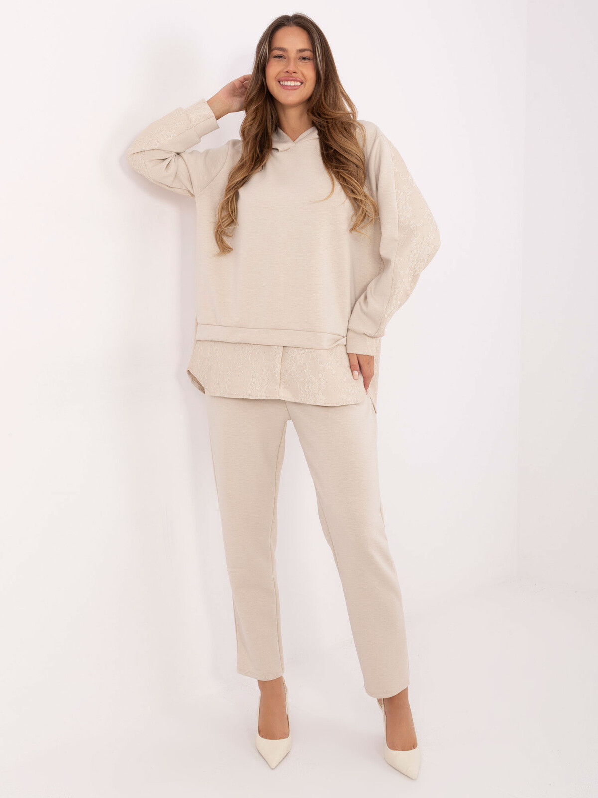 Komplet světle béžový