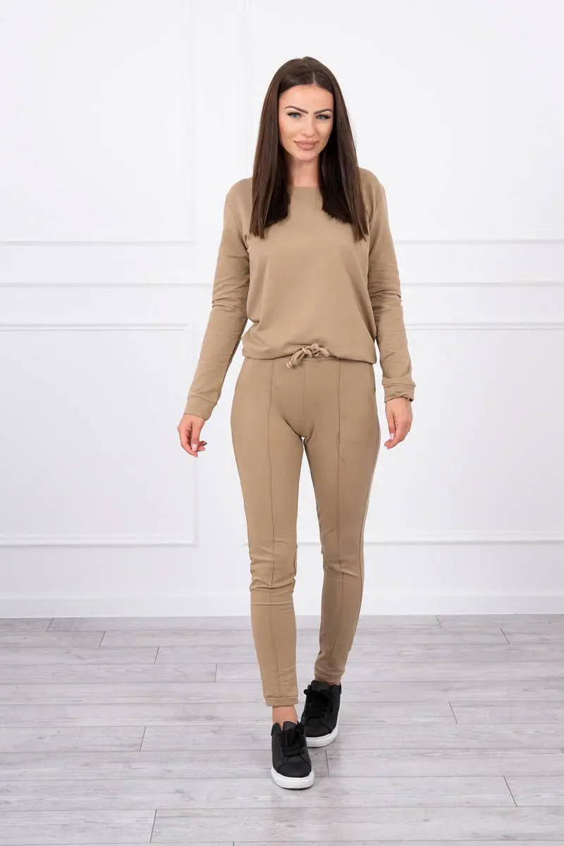 Kesi sportovní set camel