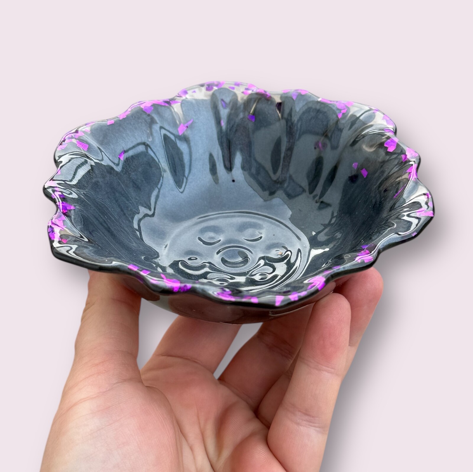 Puaree | Miska z pryskyřice Barva mističky: Černá