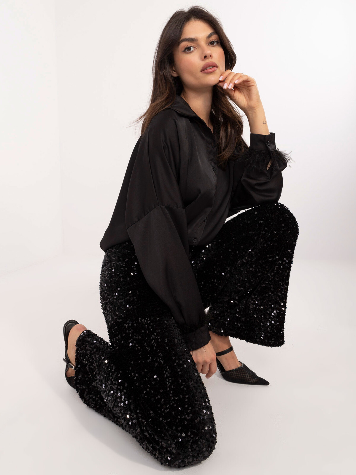 Černé třpytivé kalhoty