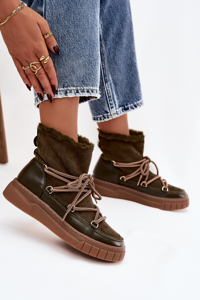 Dámské sněhule s kožešinou a tkaničkami