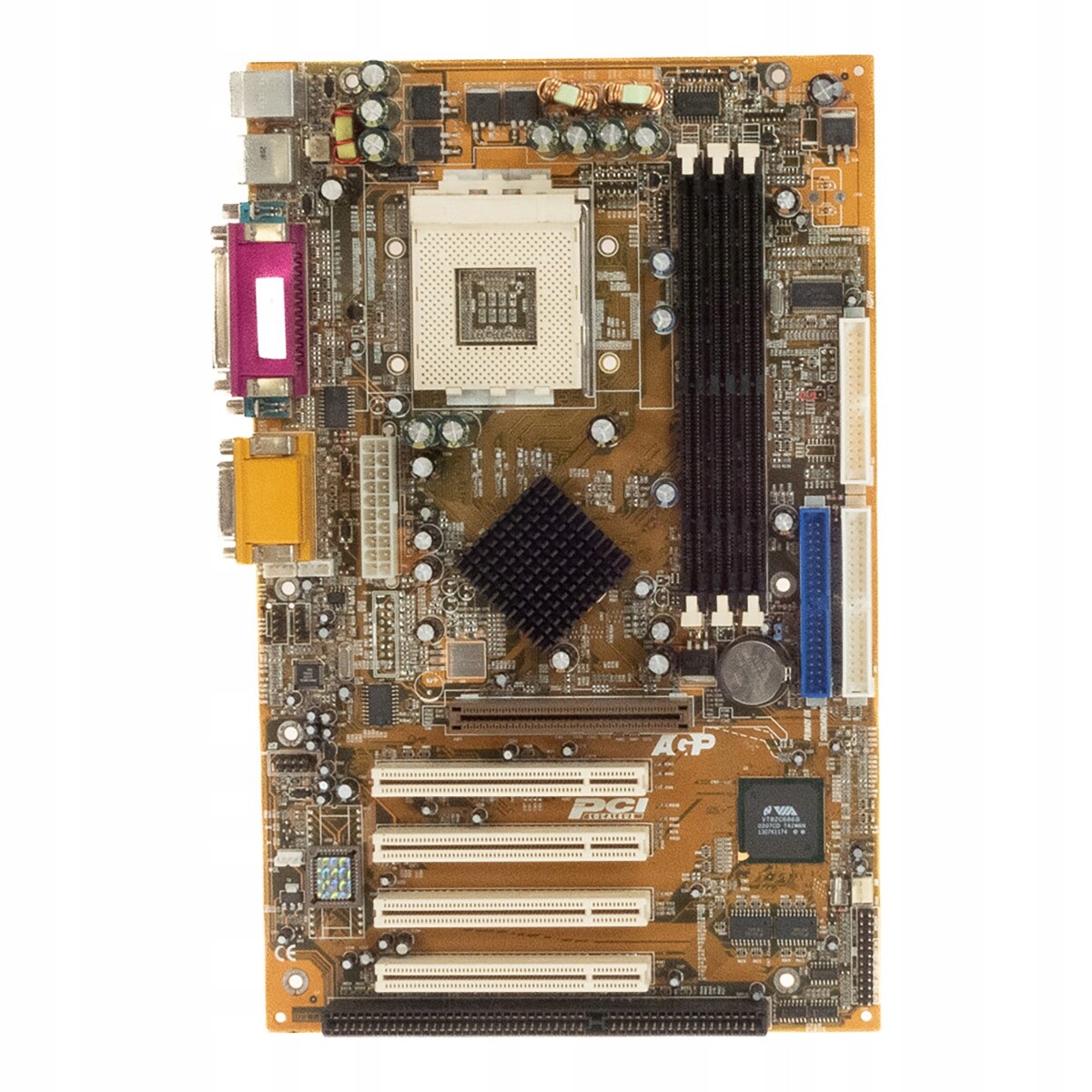 Pcpartner K133ASA-206 Socket 462(A) Sdram Agp Pci Isa Atx