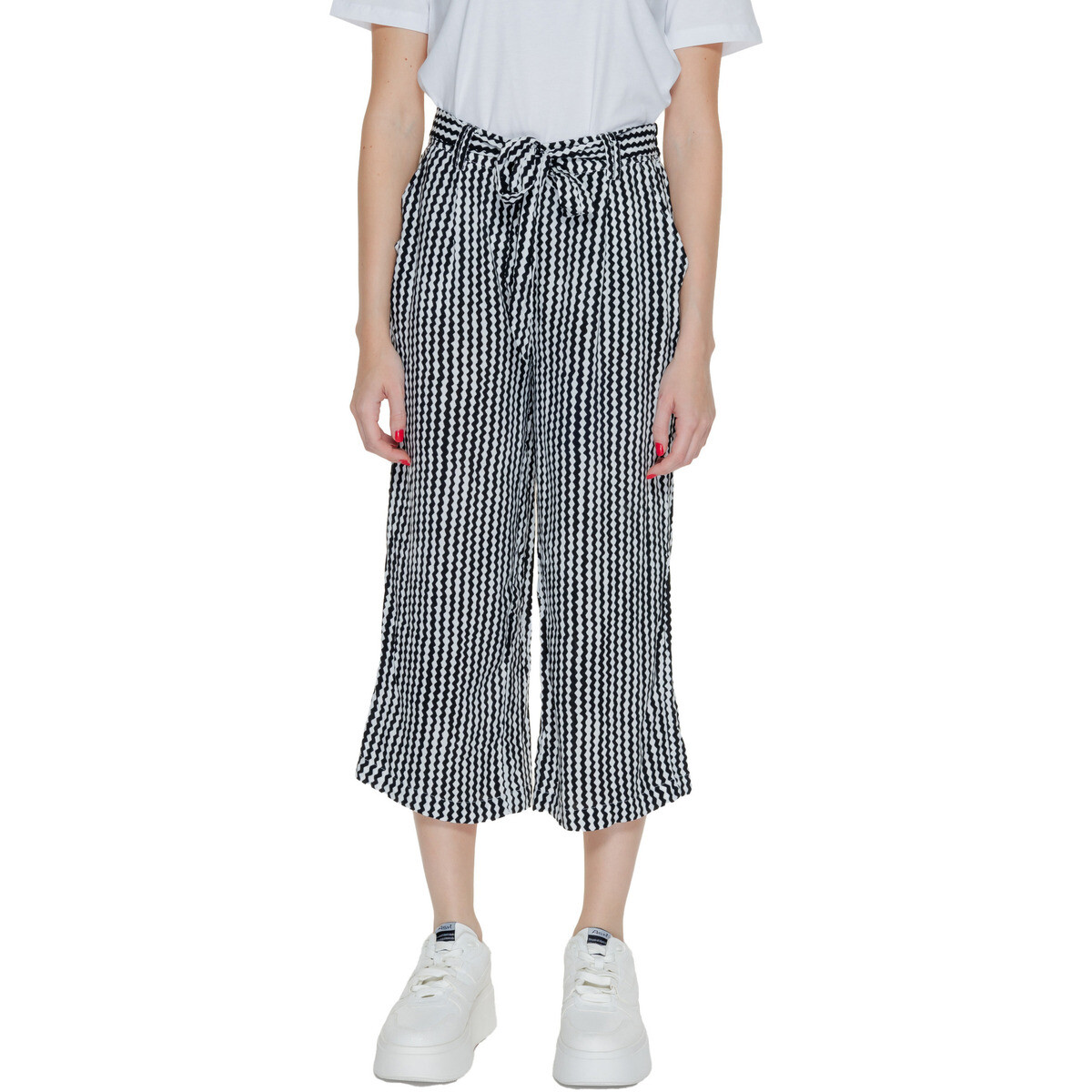 Only  ONLNOVA LIFE PALAZZO AOP PTM 15222225  Černá