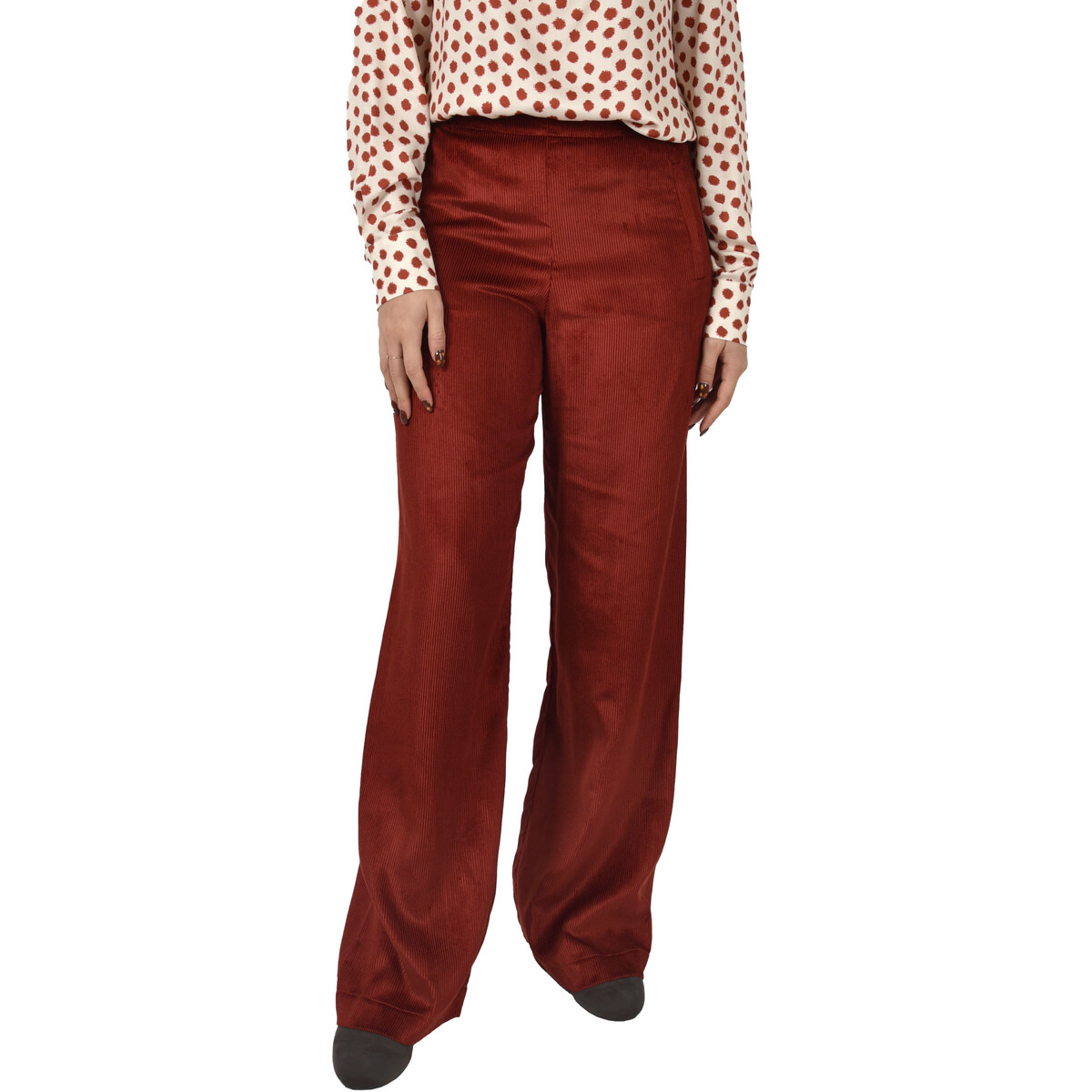 Niu'  AW25210T060  Hnědá