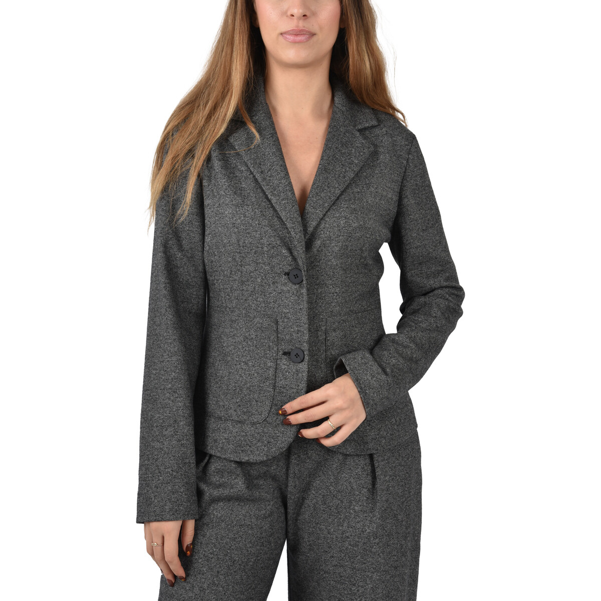 Niu'  AW25319J018  Šedá