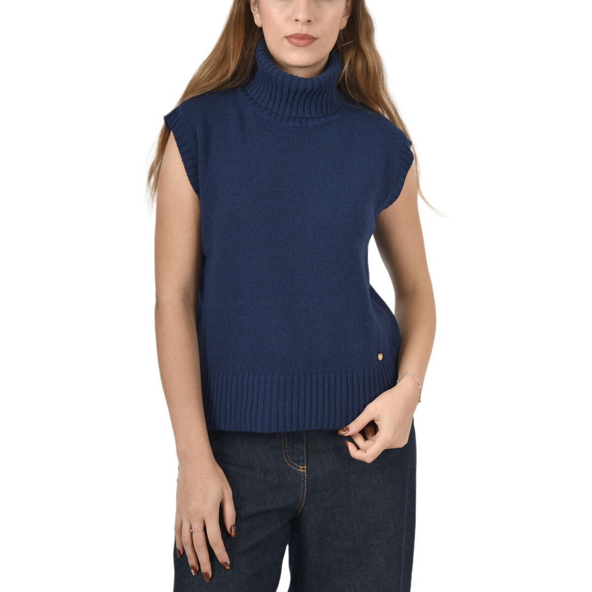 Niu'  AW25711W014  Modrá