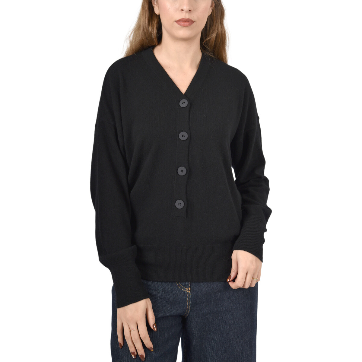 Niu'  AW25708W014  Černá