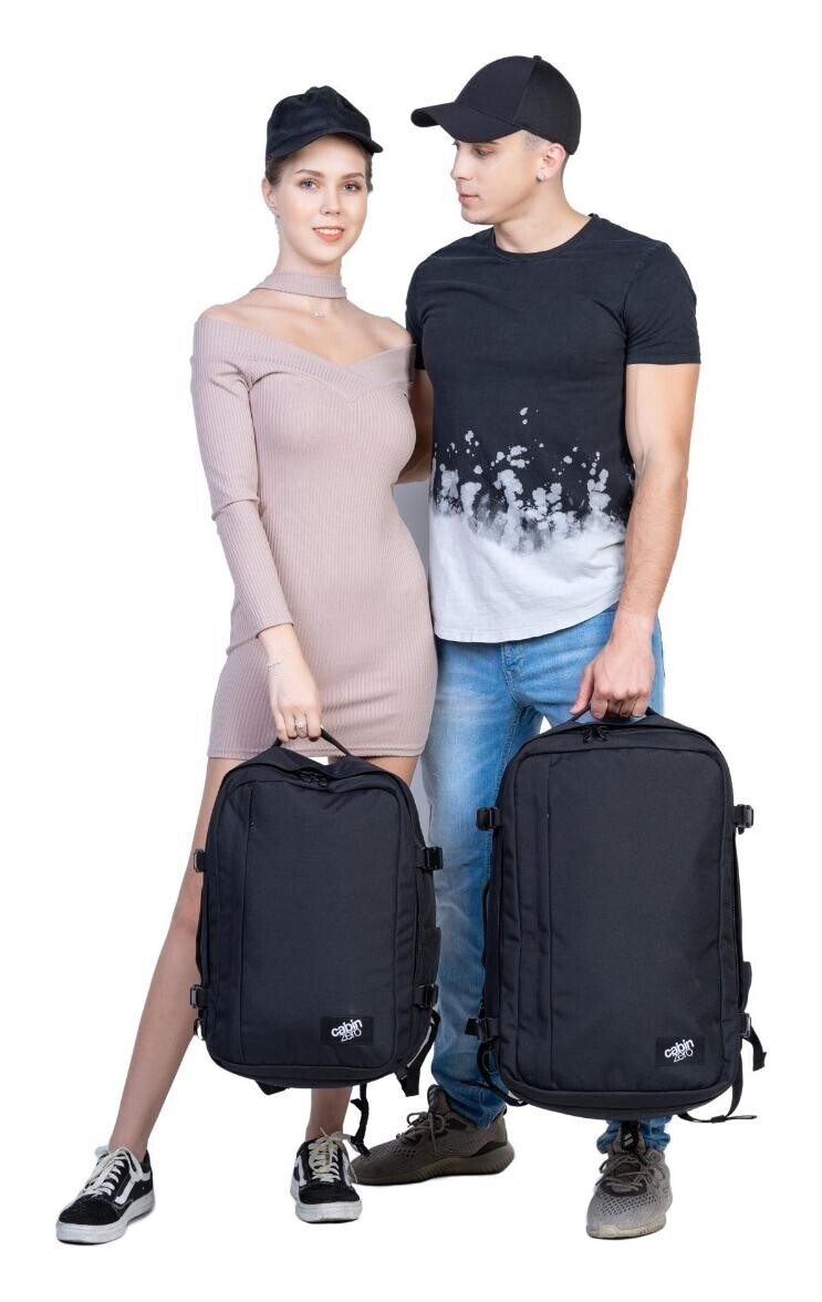 Příruční zavazadlo 55x40x20 CabinZero Classic Plus 42L Absolute Black