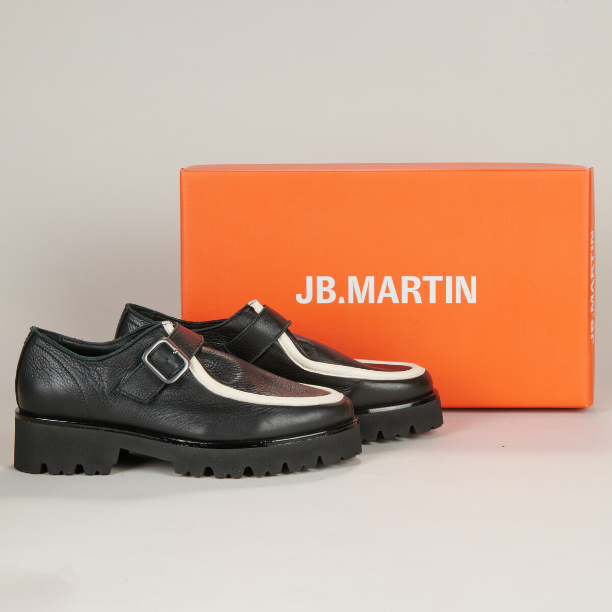 JB Martin  FRIDA  Černá