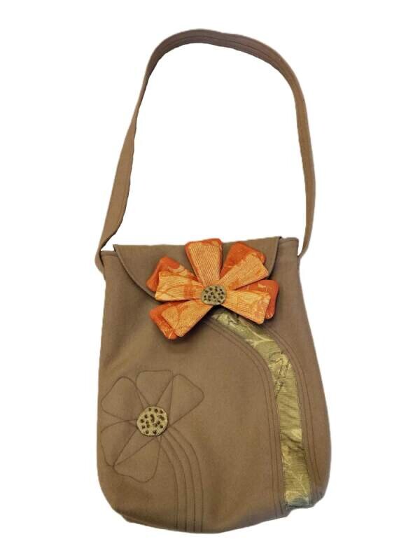 CEDR Taška hnědá s uzavíráním na patent