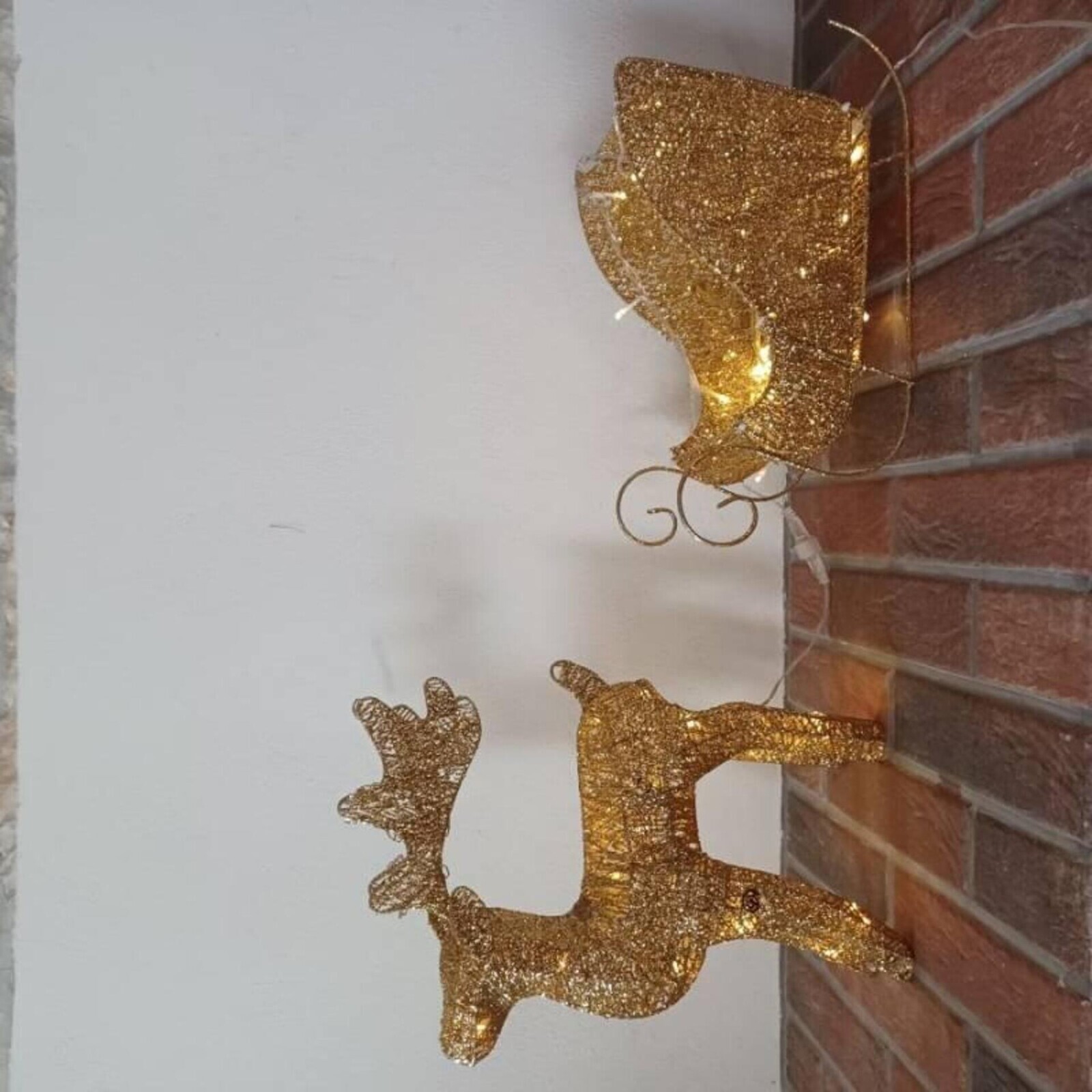 DecoLED LED světelný jelen se sáněmi, 40 cm, teple bílá