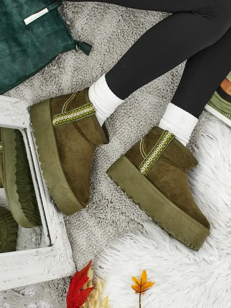 Resti Althea Women's Short Snow Boots