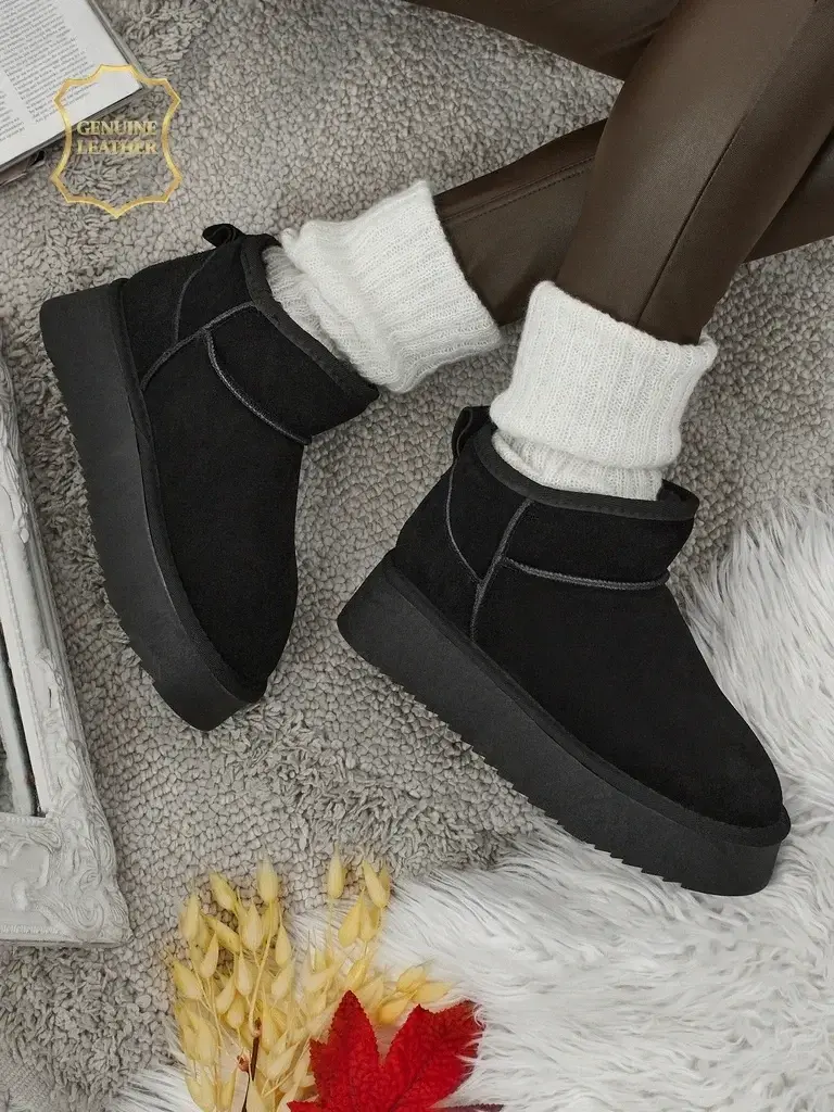 Resti Elunara Women's Short Faux Snow Boots in Genuine Leather