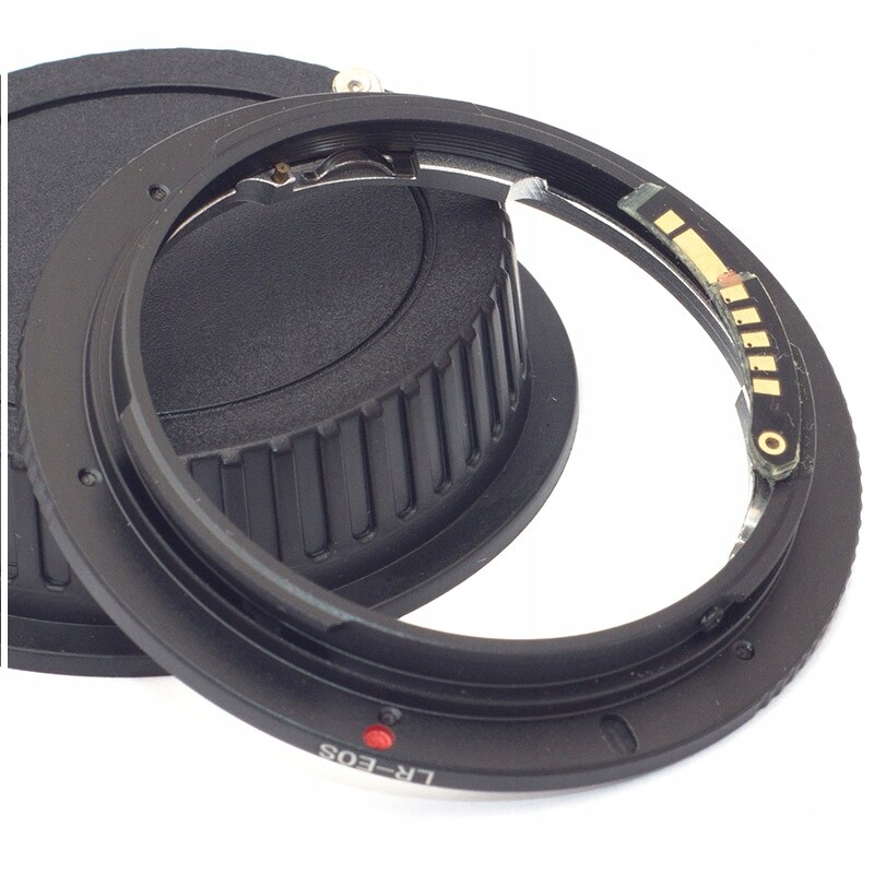 Adaptér Leica R pro Canon Eos s potvrzením ostrosti čipu dandelion