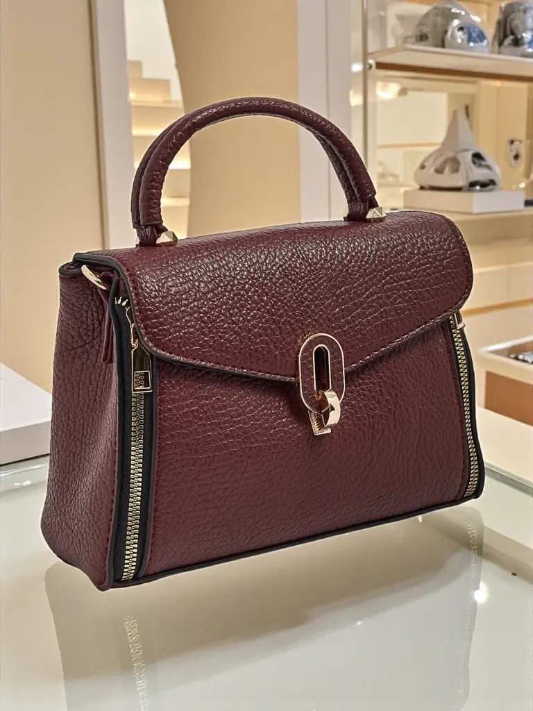 Malá dámská kabelka Resti z eko kůže