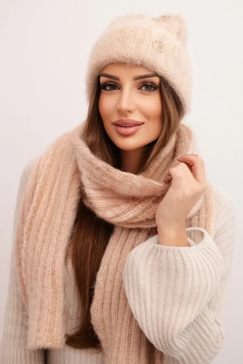 Dámský set čepice a šála z měkké příze