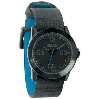 Nixon  Private  ruznobarevne