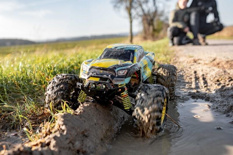 RMT MODELS RC auto Monster RMT Tornado - 80km/h