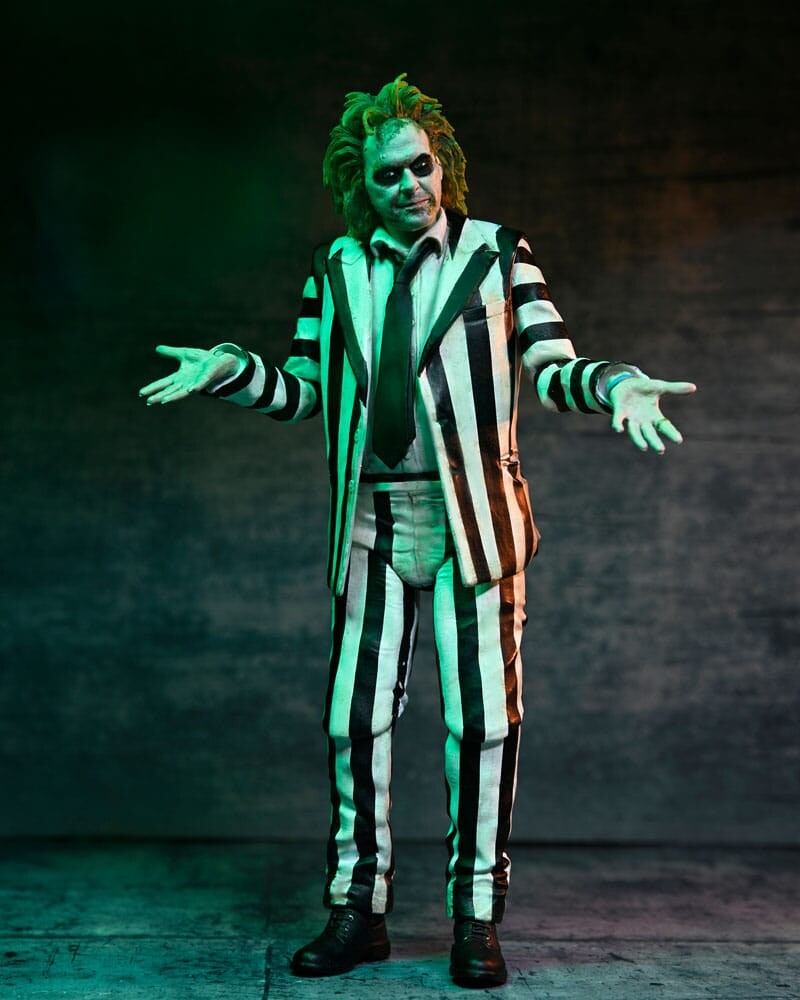 NECA | Beetlejuice Beetlejuice - sběratelská figurka Ultimate Striped Suit Beetlejuice 18 cm
