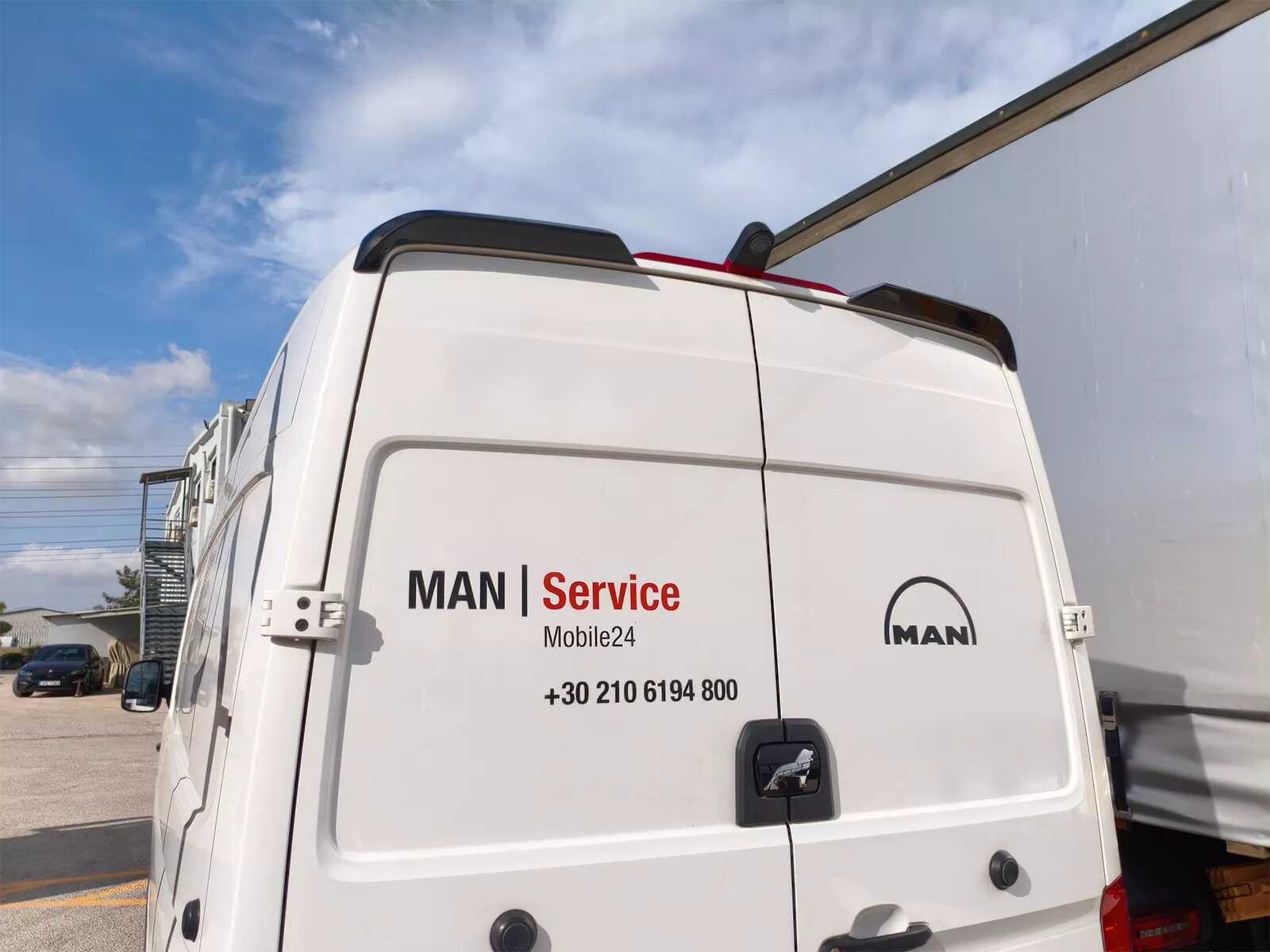 Motordrome Design Střešní spoilers V.2 Volkswagen Crafter Mk2 High Roof H2 / MAN TGE High Roof H2