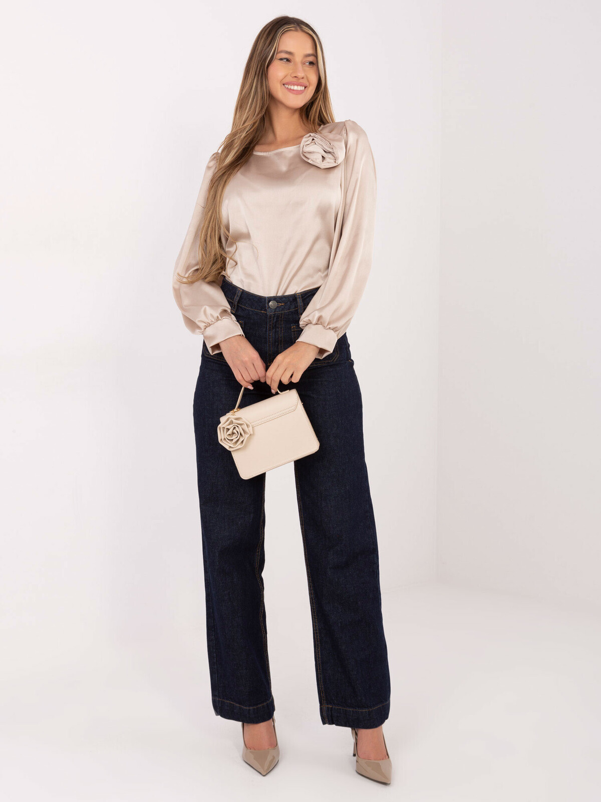 Saténová halenka s dlouhými rukávy